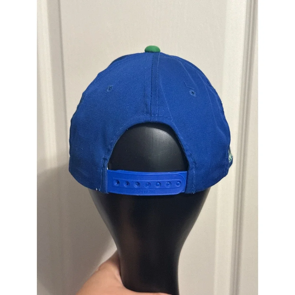Vintage 90s Dallas Mavericks Snapback Hat Sports Specialties NBA Mavs Cap Retro